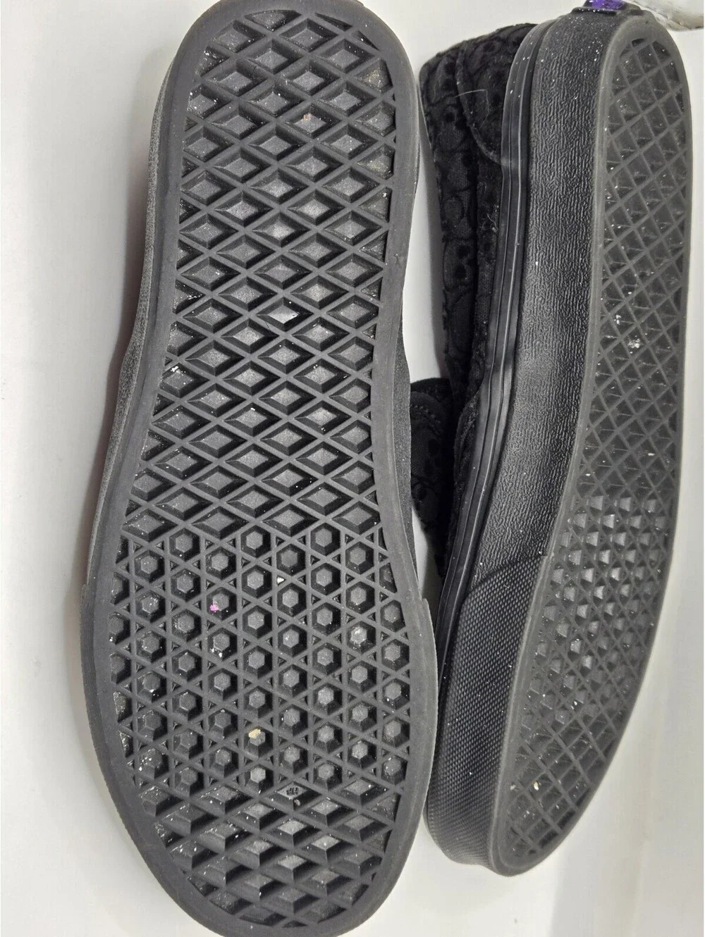 Vans Classic Slip On Flocked Skulls Black Velvet Purple Logo Men's Skate 6.5